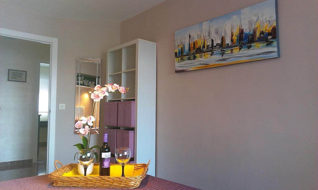 Apartment Alcalde Manuel Catalan Chana Benidorm Ruang foto