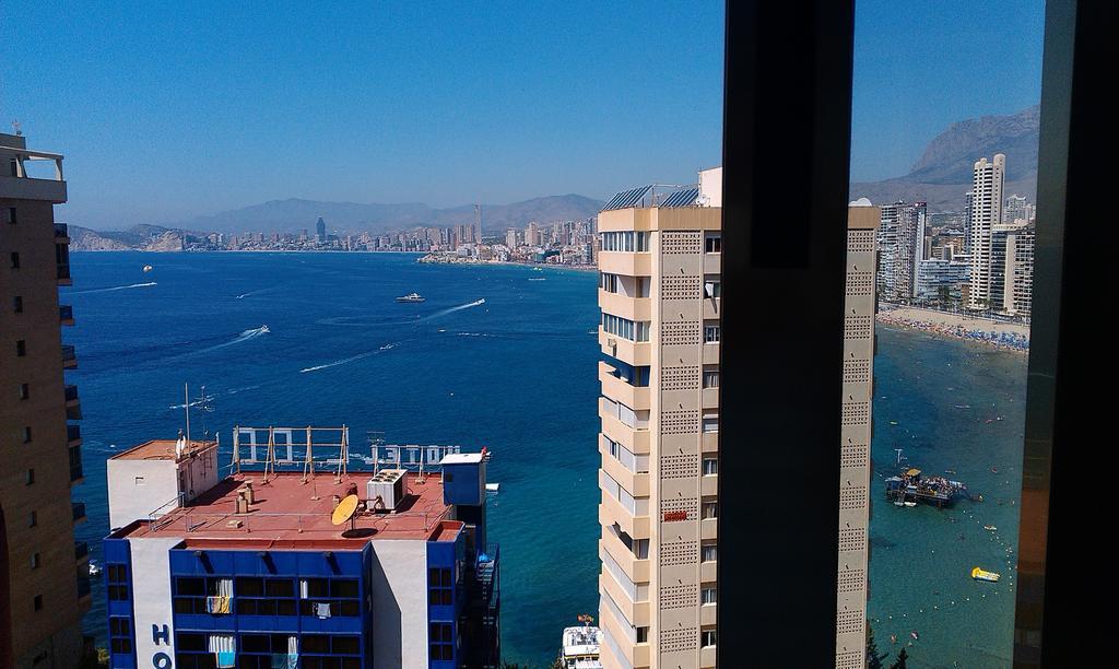 Apartment Alcalde Manuel Catalan Chana Benidorm Ruang foto