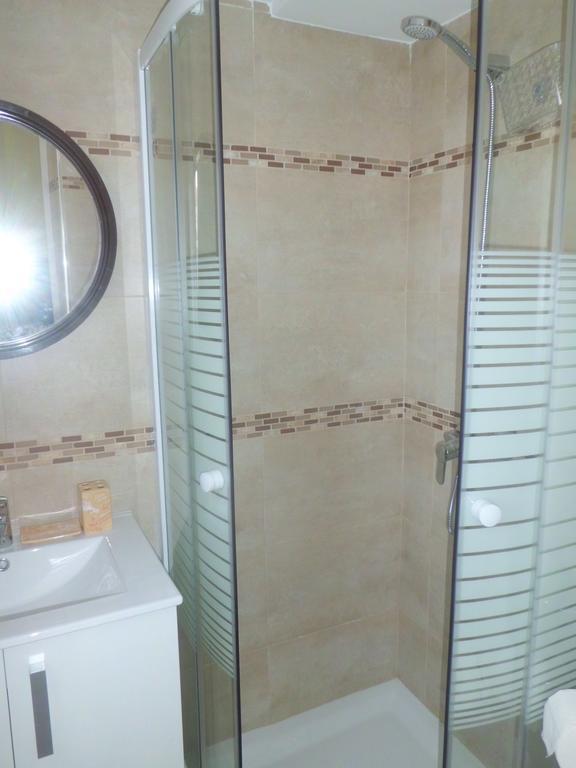 Apartment Alcalde Manuel Catalan Chana Benidorm Ruang foto